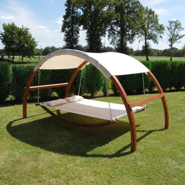 This Swing Bed With Canopy Lets You Relax All Day