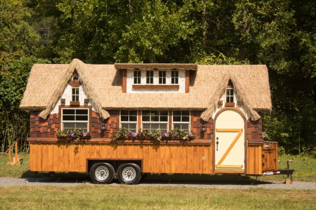 The Highland Home by Incredible Tiny Home